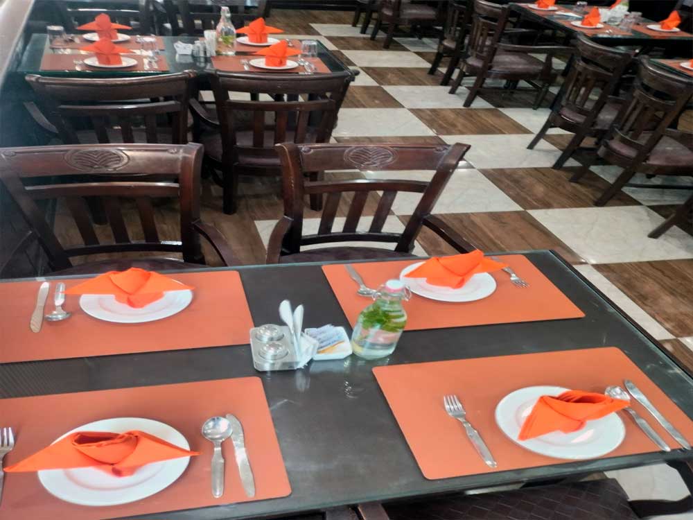 Hotel & Restaurant near clock tower, Race Course, Buddha Chowk, dehradun